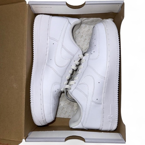 Nike Air Force 1 Low '07 White (Women's) DD8959-100 US Women's 7.5 - Picture 3 of 11